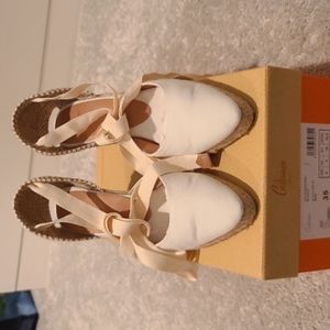 Castaner white, size 5, ribbon lace ankle wedge